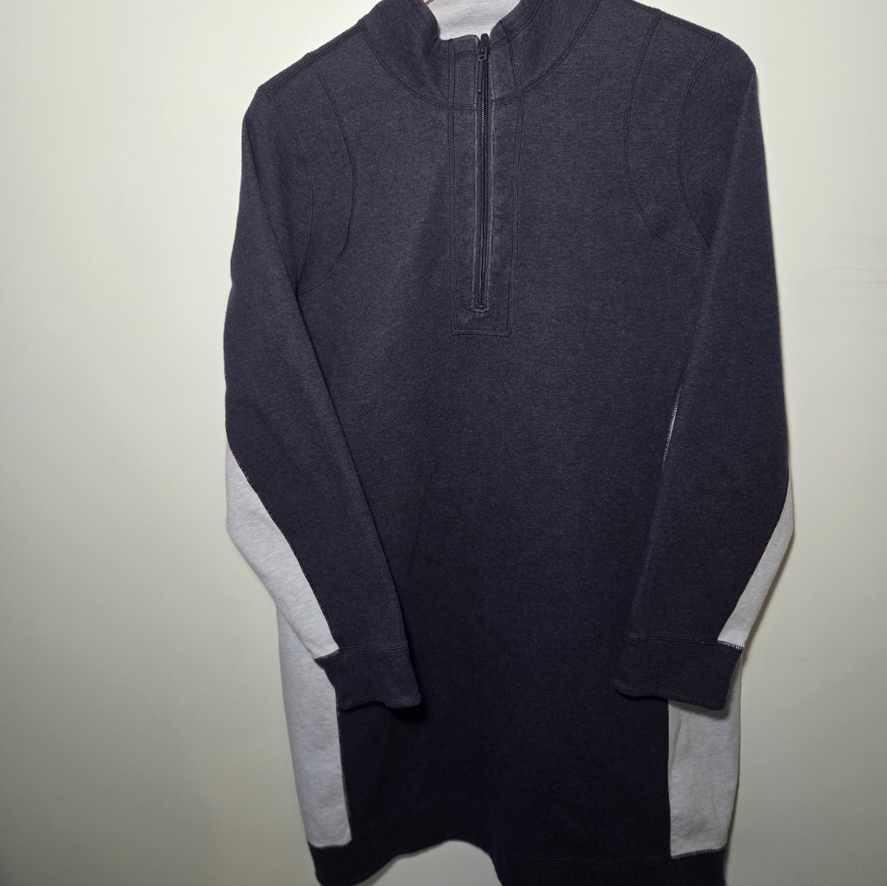 Tommy Bahama Women's Navy and Grey 1/4 Zip Sweatahirt Dress